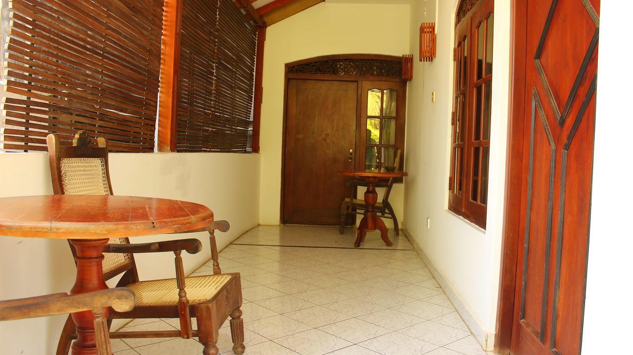 Primrose Guest House Унаватуна Екстер'єр фото